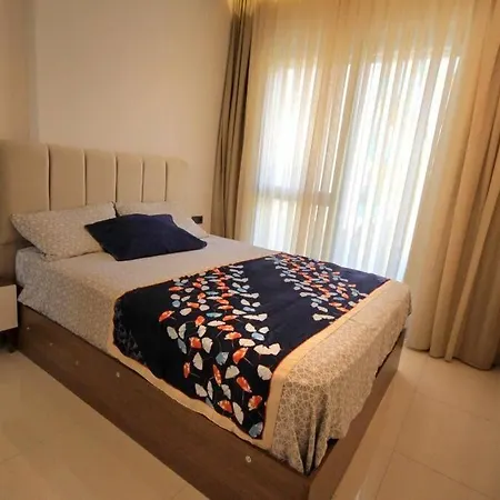 Konak Terrace - 50m To Sea - Luxury&location Apartment